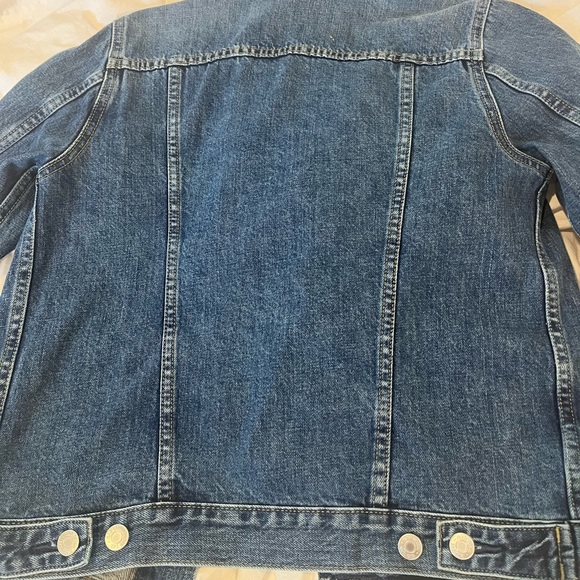 Jean jacket - Picture 2 of 3